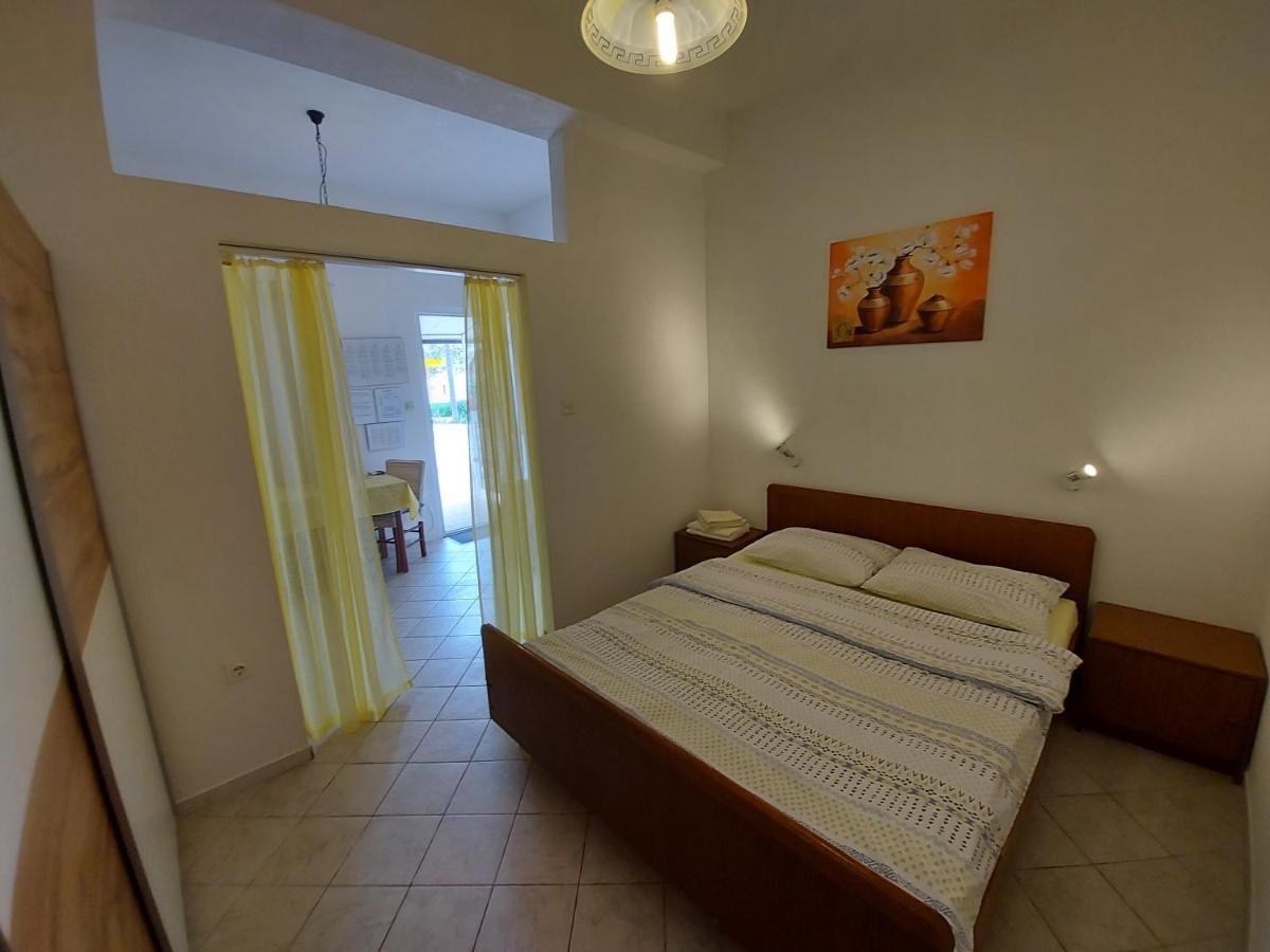 Apartments & Rooms Nensi 巴斯卡 外观 照片