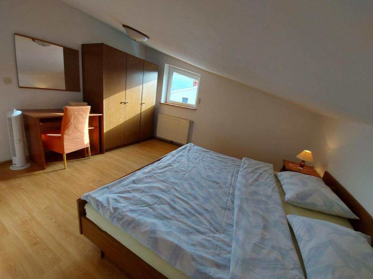 Apartments & Rooms Nensi 巴斯卡 外观 照片