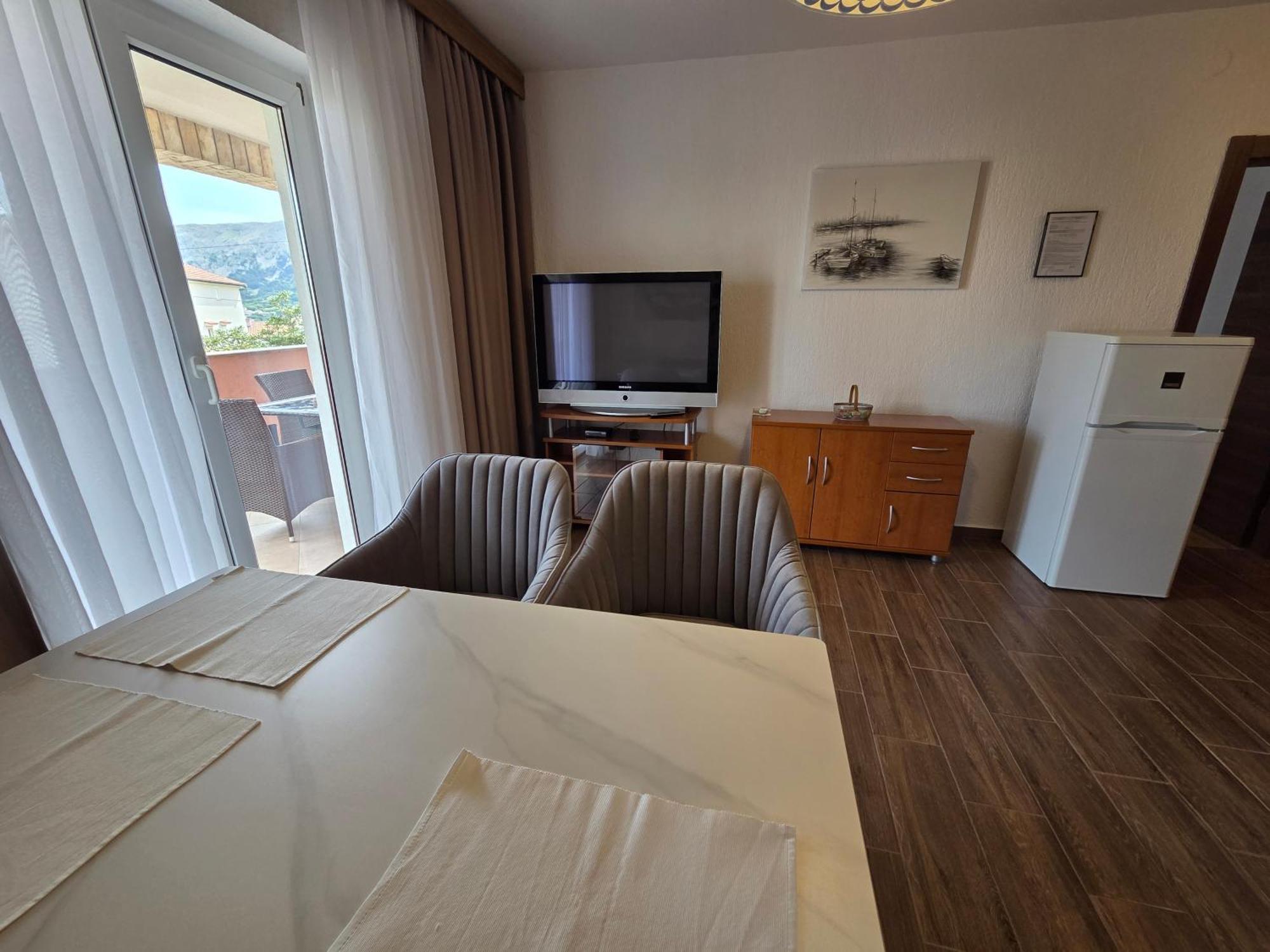Apartments & Rooms Nensi 巴斯卡 外观 照片